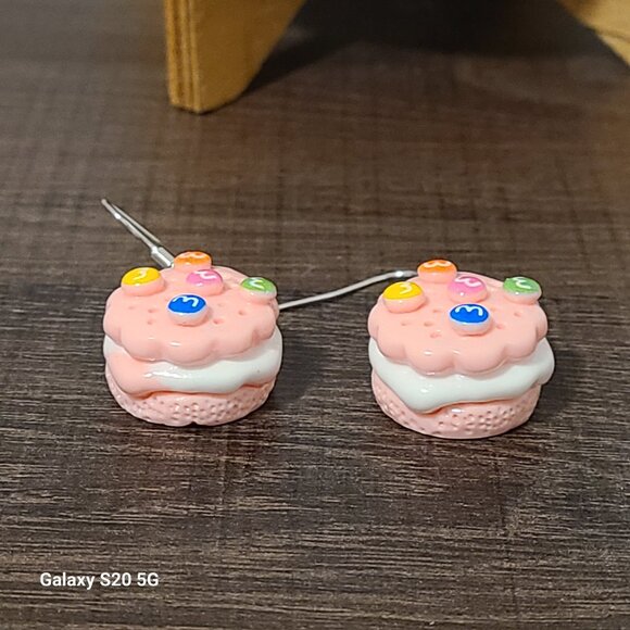 Handcrafted Cake w/Candies Pink Tone Dangle Drop Earrings NEW Lightweight Fun - Picture 2 of 4